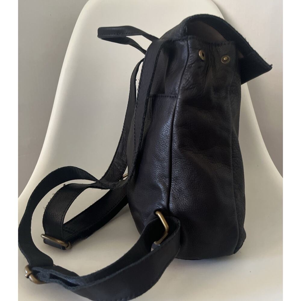 American Leather Co Black Leather Backpack Foldover Minimalist Pebbled Leather - Picture 4 of 16
